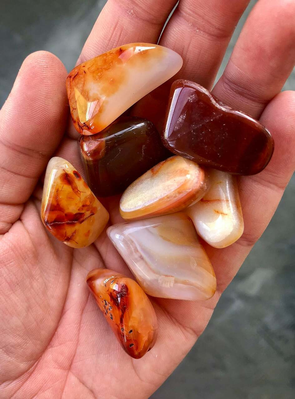 Tumbled Carnelian - Carnelian Tumbled Stone | New Moon Beginnings