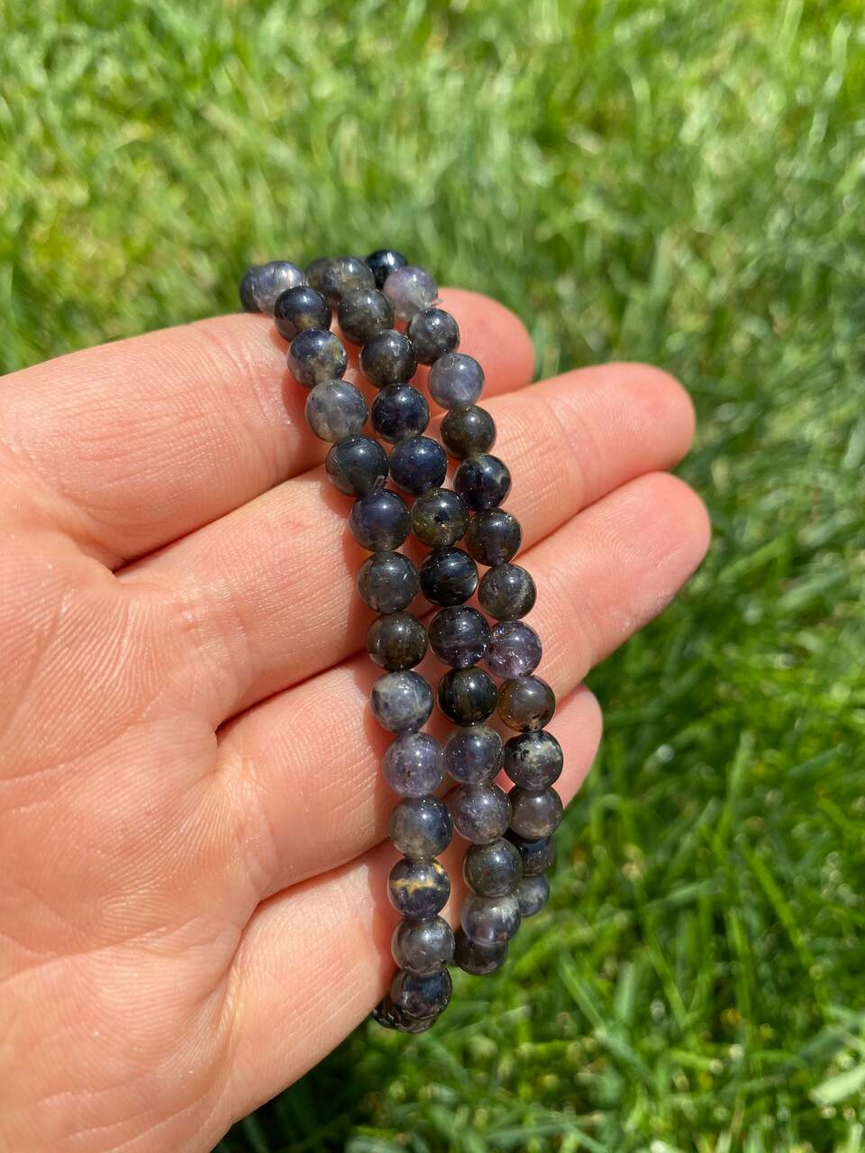 Iolite Elastic BraceletRound - 6mm Beads