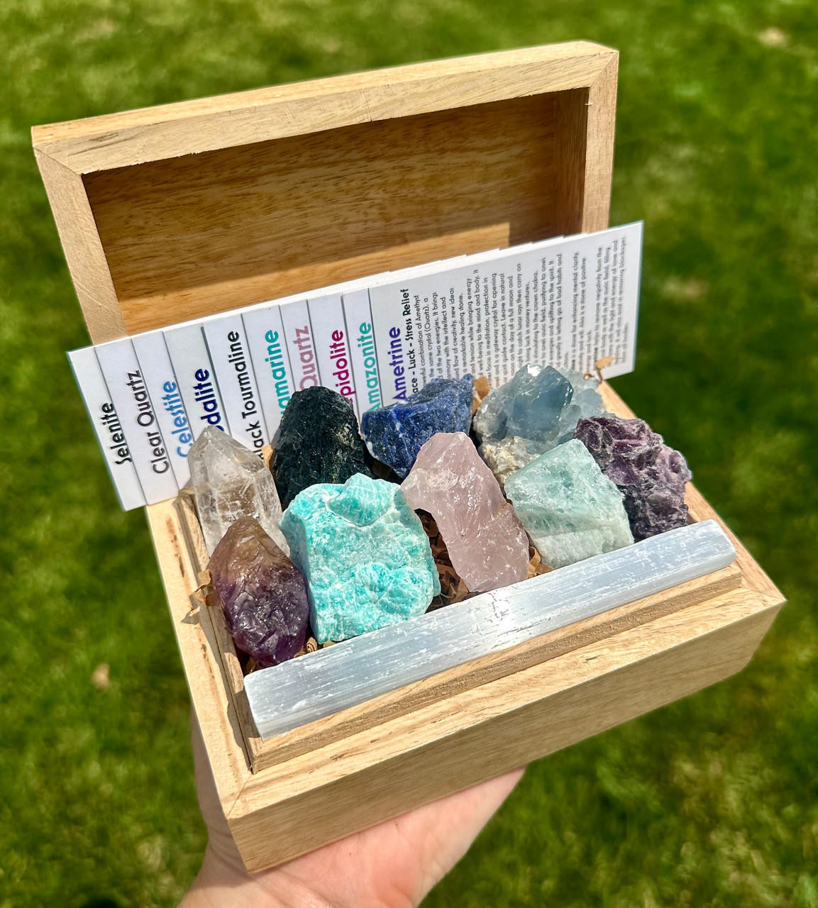 Worry and Stress Crystal Box Healing Crystals and Stone Set Calming and  Tranquility Raw Crystals Crystal Gift Box Starter Kit 15 