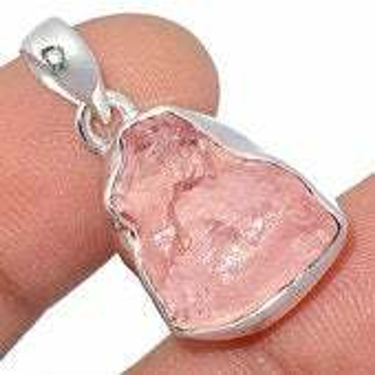 Rose quartz pendant with sterling silver setting