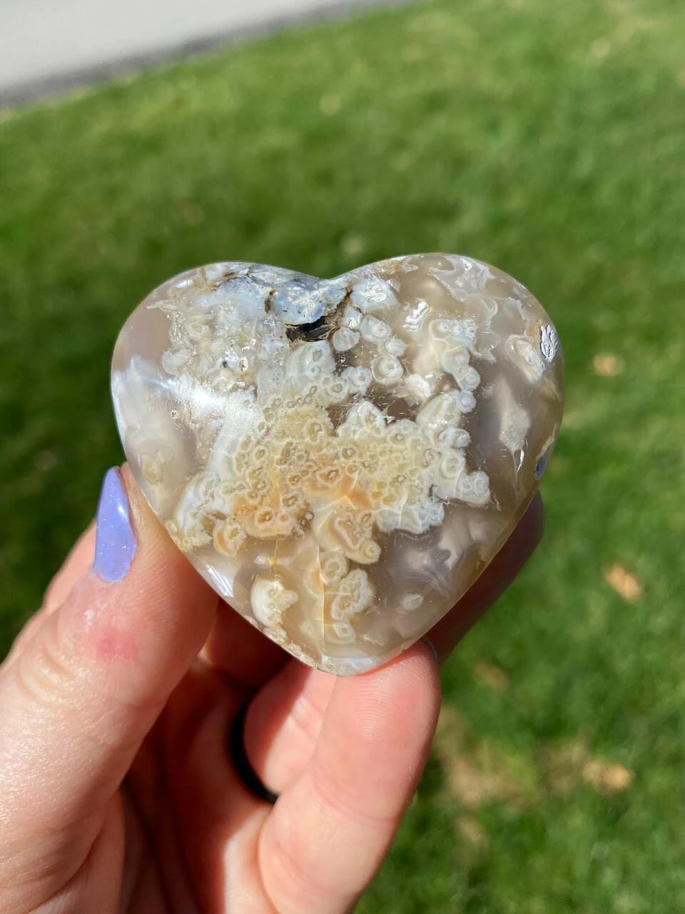 Agate Heart - Polished Stone | New Moon Beginnings