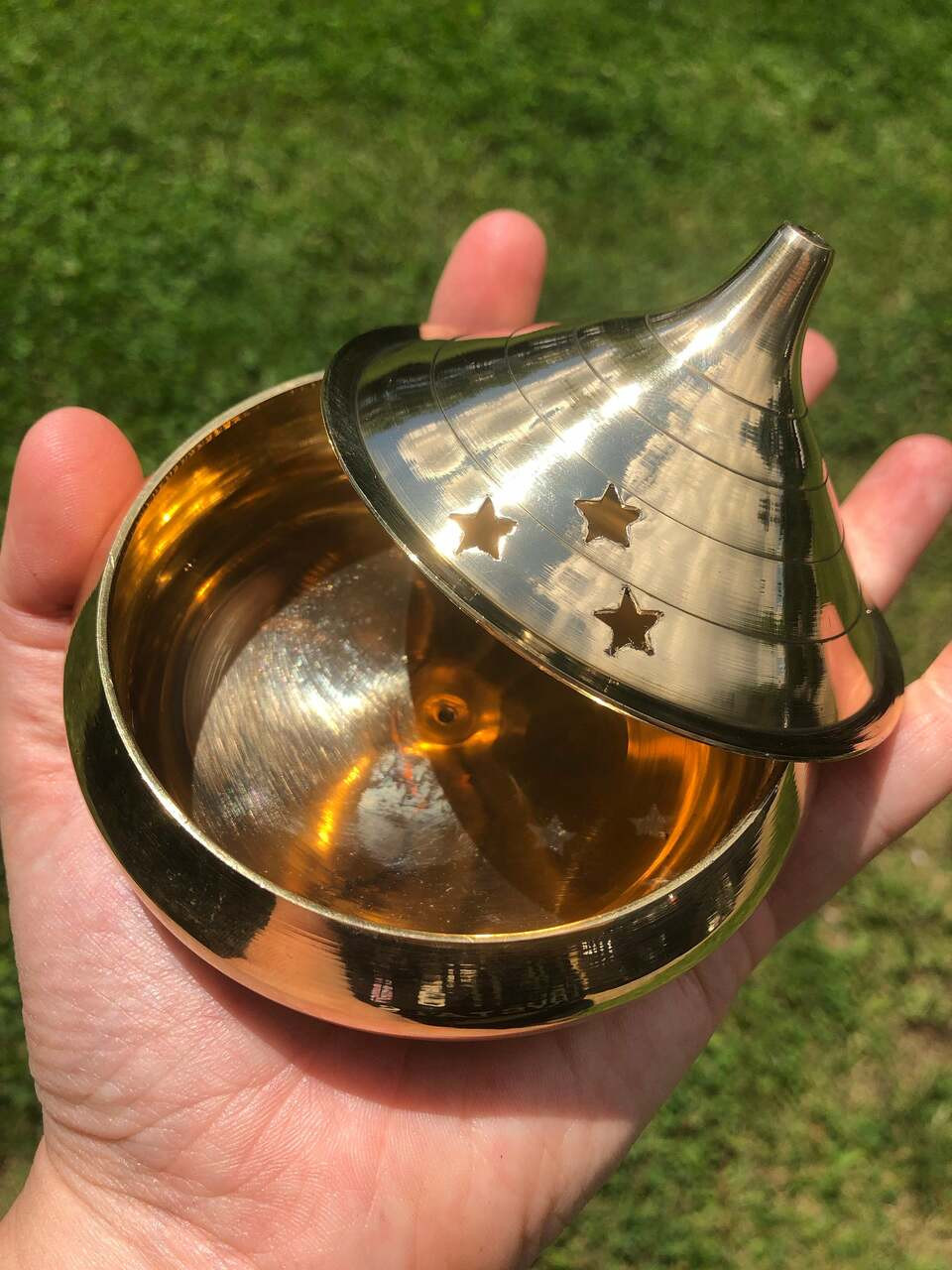 Brass Cleansing Pot New Moon Beginnings New Moon Beginnings Brass Cleansing Pot Ent Aa115 99223.1635603280