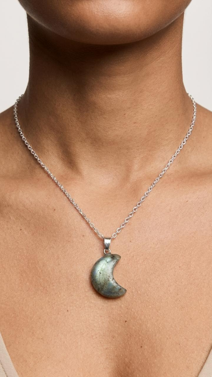 Crescent Moon Labradorite Polished Pendant | New Moon Beginnings