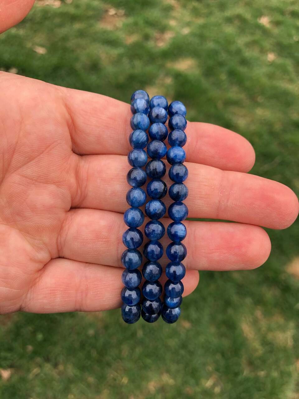 HQ BLUE KYANITE BRACELET 10MM,17CM, Women's Fashion, Jewelry & Organizers,  Bracelets on Carousell