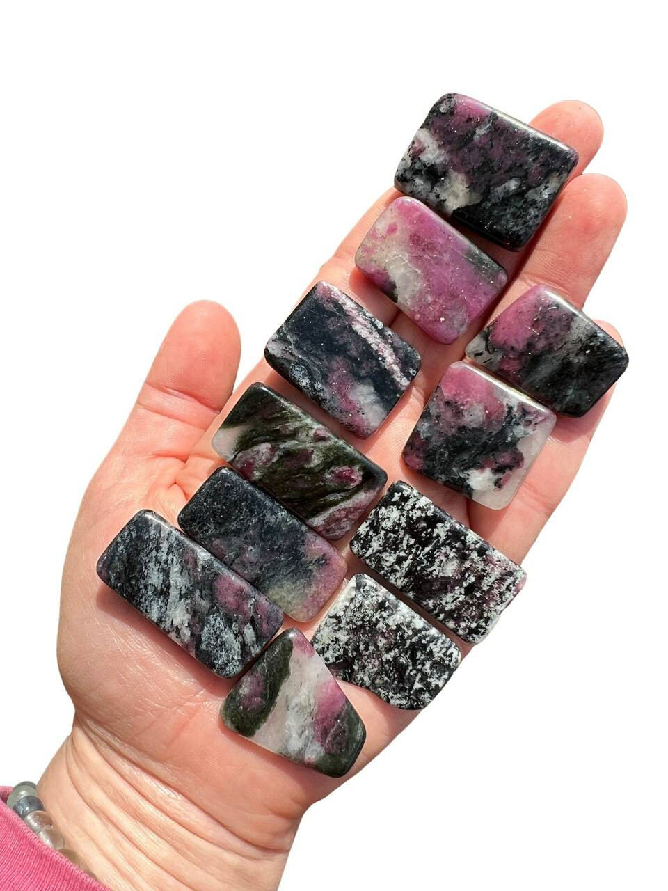 Eudialyte Grade A (Russie) main image 1