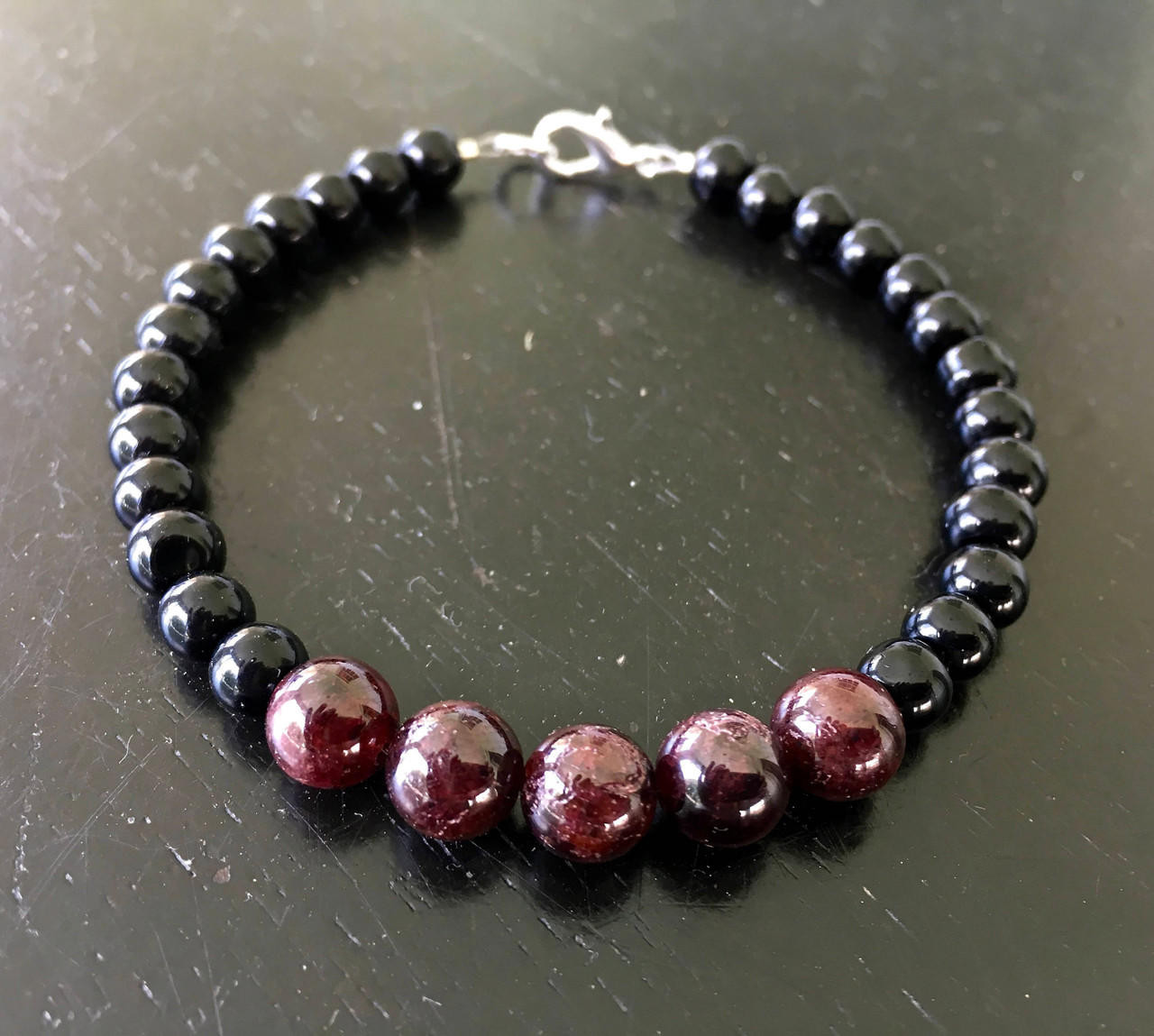 Natural gemstone bracelet - Almandine garnet, in harmony with nature