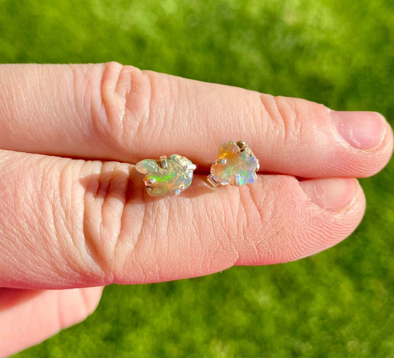 Rough Sapphire Stud Earrings - Gardens of the Sun | Ethical Jewelry