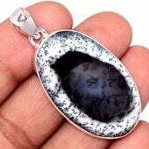 Dendritic Agate Polished Oval Pendant in Bezel Setting - Sterling Silver - 1960 Dendritic Agate Polished Oval Pendant in Bezel Setting - Sterling Silver - 1960
