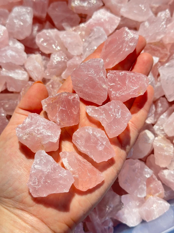 Raw Rose Quartz Crystal - Natural Rose Quartz