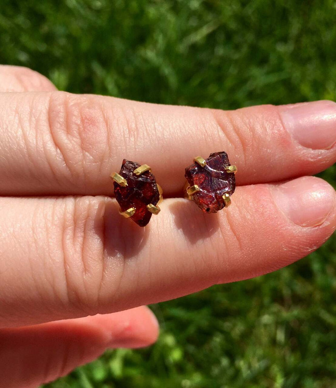 Garnet Raw Stud Earrings