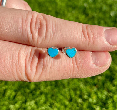 ピアス Heart Turquoise Earrings #8262 Angie Carved Heart Sterling Silver Huggie Earrings in