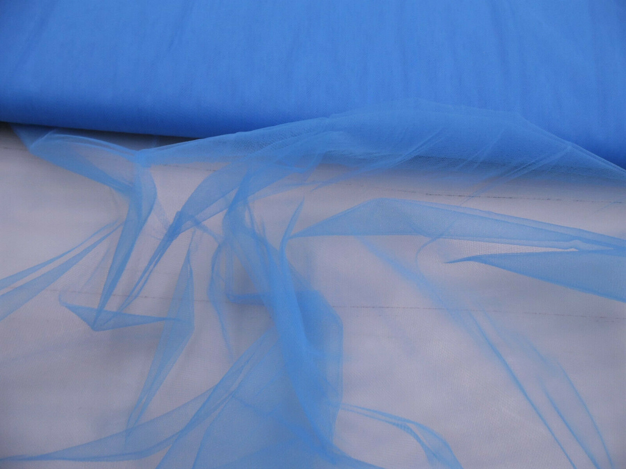 Nylon Tulle Sheer Fabric Turquoise Blue 54 inch wide DD313 - Discount  Designer Fabric - Paylessfabric.com