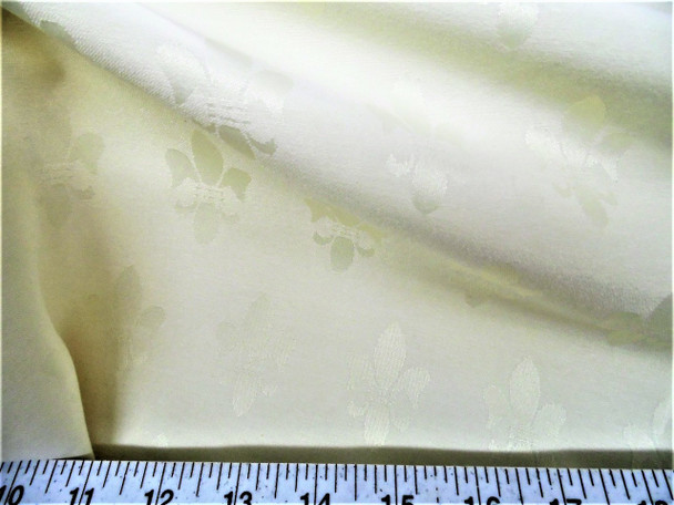 Discount Twill Tablecloth Fabric Jacquard Fleur de Lis Ivory 50DR