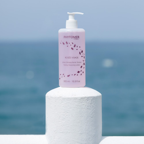 Rosee Visage Toning Cleansing Lotion in a 500 ml bottle. Comes with a pump.