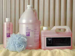 ArjoHuntleigh - ARJ PNH2000CA - CS/4 ARJO SHAMPOO AND BODYWASH 4L ALOE VERA - HERBAL SCENT