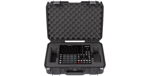 iSeries 1813-5 AKAI MPC One + Case