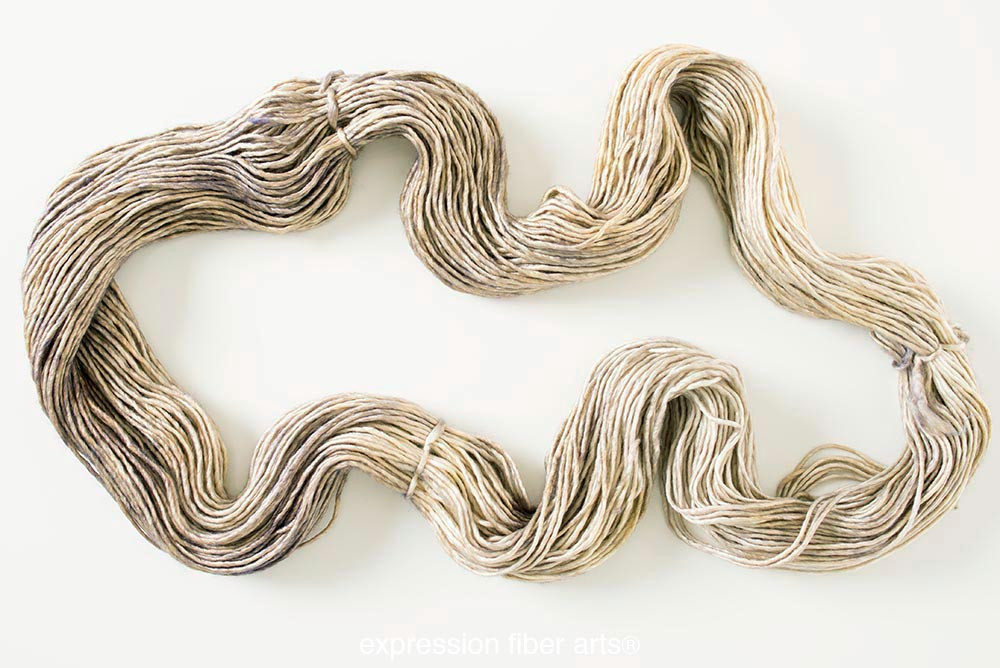 QUILL SUPERWASH MERINO SILK PEARLESCENT WORSTED YARN