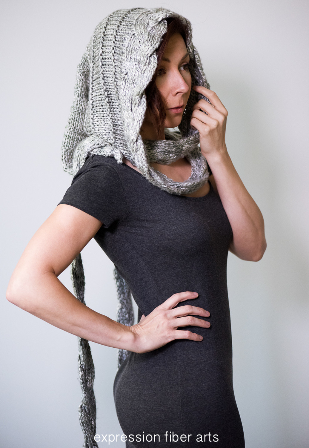 【YOURNUS】Artist Hood Half Knit FC4D5A68-E976-4A84-9D2F-