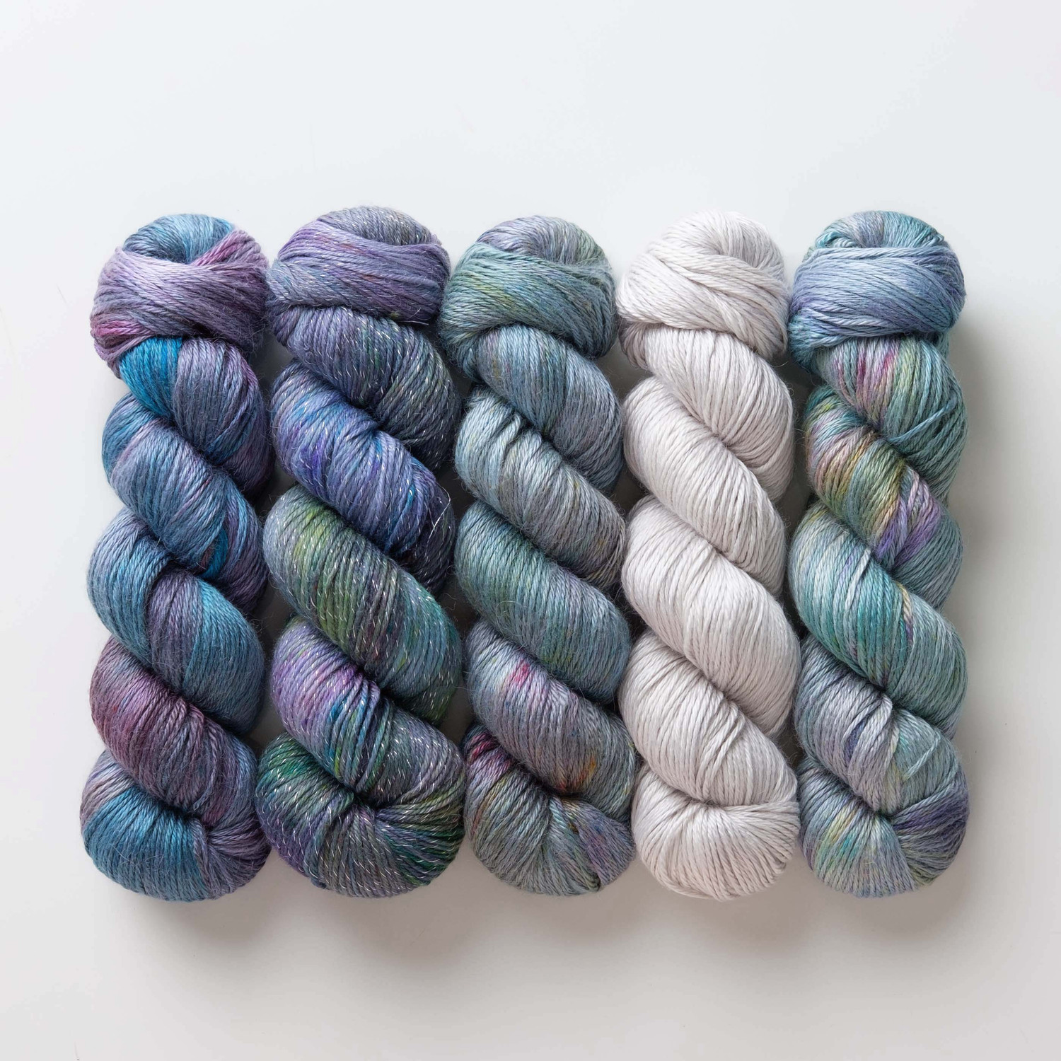 Odyssey Hues 'ALPACA SILK' DK - Expression Fiber Arts