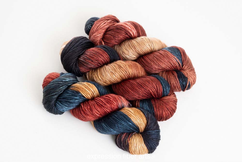 ポ*コ様 Y.A.R.N Pre-Order Cozy Christmas 'PEARLESCENT' WORSTED - Expression Fiber Arts