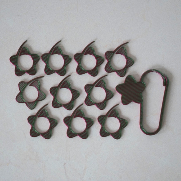 Flower Stitch Markers and Holder – Set of 10