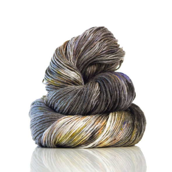 Kelpie 'PEARLESCENT' WORSTED - Limited Edition
