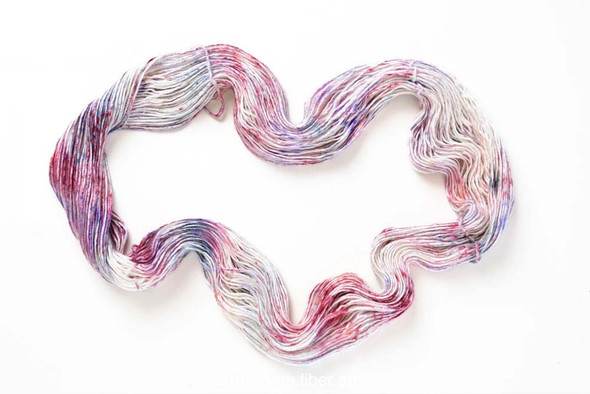 Pre-Order Lilac Awakening 'PEARLESCENT' WORSTED