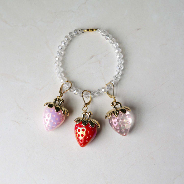 Fancy Strawberries Stitch Markers with Beaded Holder