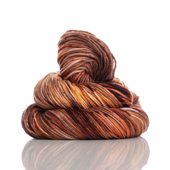 Red Squirrel 'CREMA' WORSTED - Limited Edition