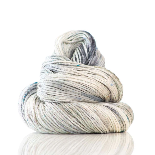 Silver Snowfall 'ALPACA SILK' DK - Limited Edition