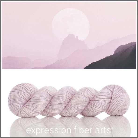 Oopsy Moon Whisper 'ALPACA SILK' DK 