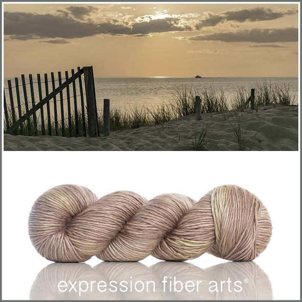 Sand Dune 'PEARLESCENT' WORSTED