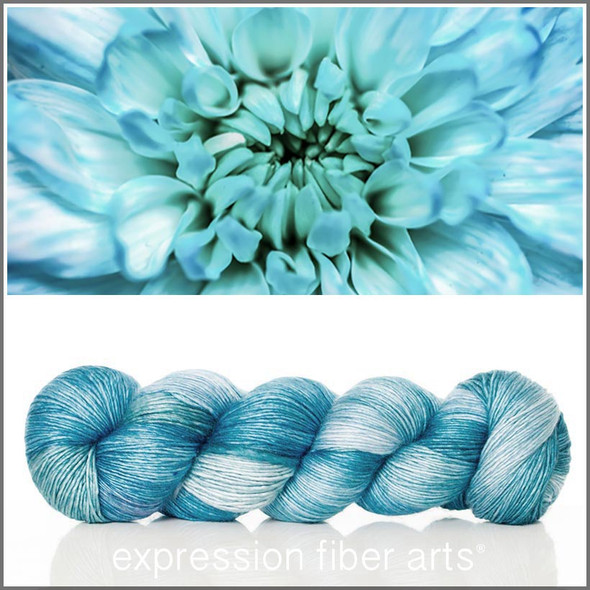 Blue Blossom 'PEARLESCENT' FINGERING