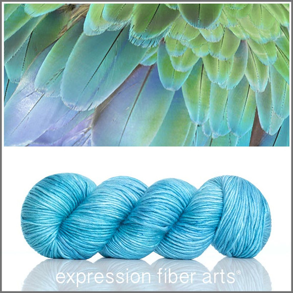 Pre-Order Blue Feather Texture 'PEARLESCENT' WORSTED