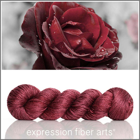 Red Velvet Rose 'LUSTER' WORSTED