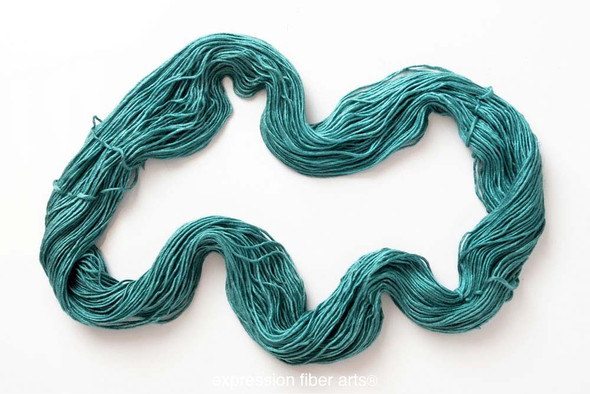 Pre-Order Spruce 'PEARLESCENT' WORSTED Pre-Order Spruce 'PEARLESCENT' WORSTED