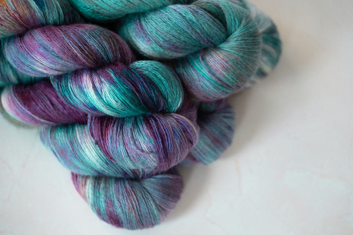 Libra Harmony 'YAK SILK' LACE