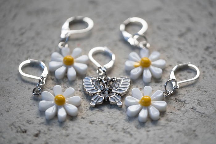 Butterfly Garden Blooms Stitch Marker -Set of 5