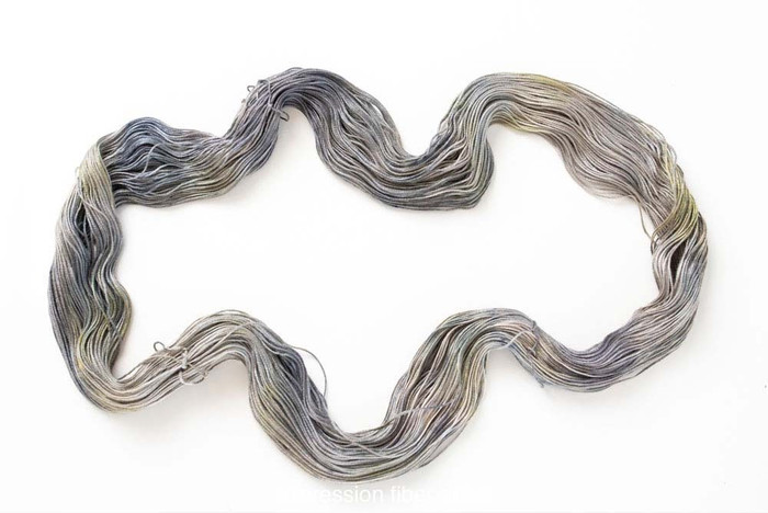 OOPSY Ivy Embrace 'BEACON' DK