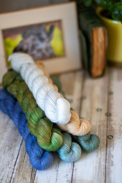 Pre-Order Golden Giraffe Hues 'FRONTIER' FINGERING KIT