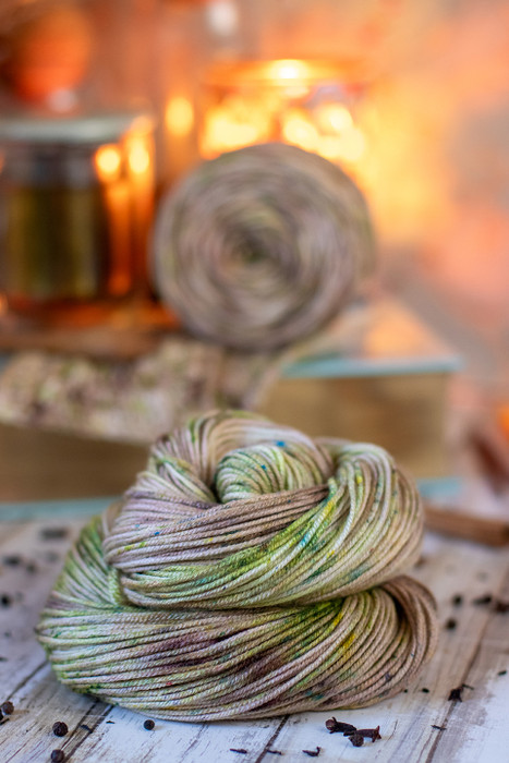 Pre-Order Cup of Jasmine 'CREMA' WORSTED