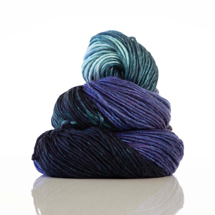 Dark Matter 'PEARLESCENT' WORSTED - Limited Edition 