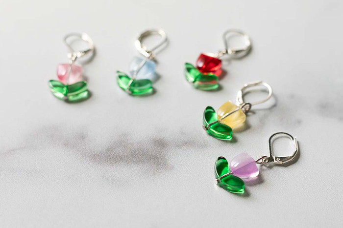 Glass Tulips Stitch Markers – Set of 5