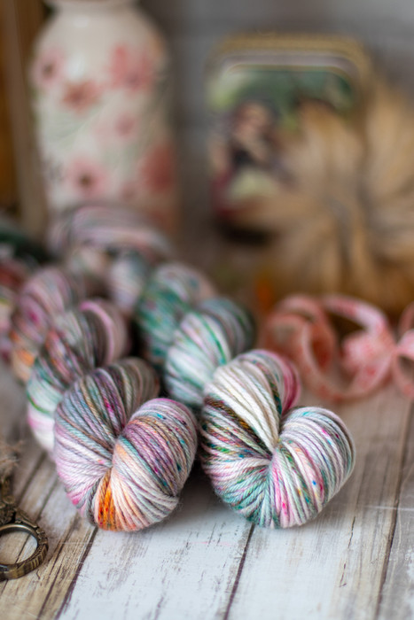 Sugar and Spruce 'ENDURING' WORSTED