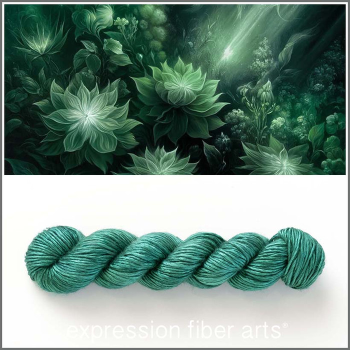 Endearing Emerald 'PEARLESCENT' WORSTED MINI