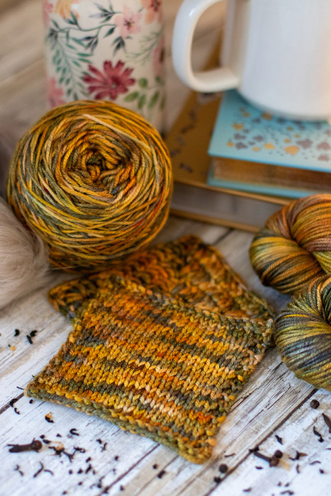 Cup of Turmeric and Ginger 'CREMA' WORSTED