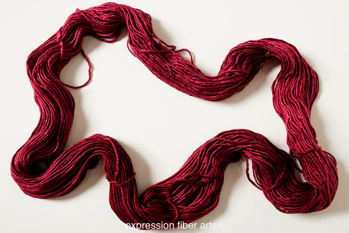 Oxblood 'PEARLESCENT' WORSTED