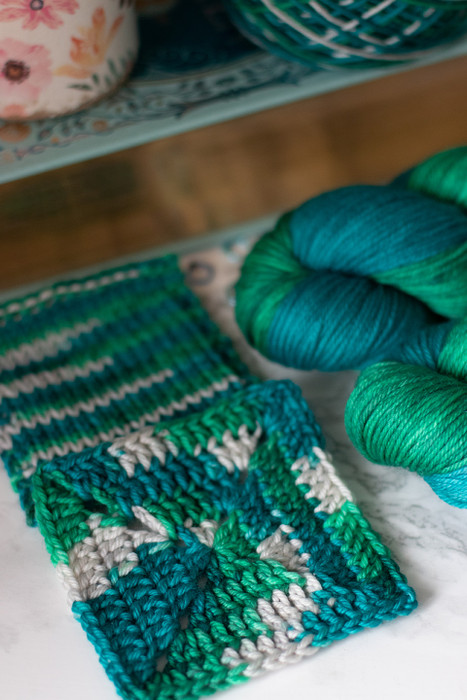 Pre-Order Holiday Hope 'DEWY' DK