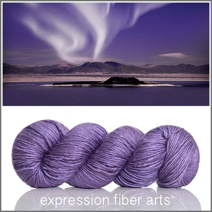 Night Auroras 'PEARLESCENT' WORSTED