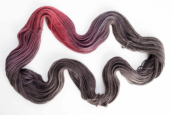 Black Widow 'ALPACA SILK' DK